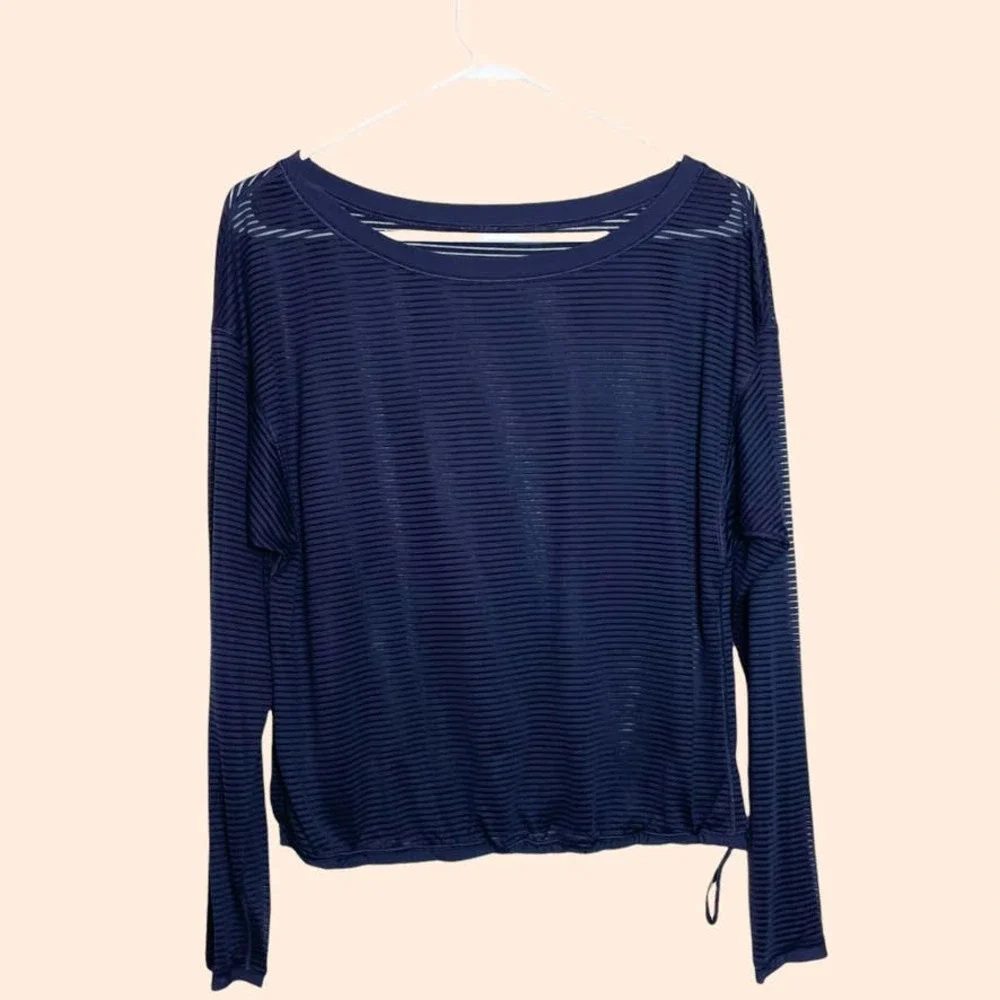 Lululemon Lean In Long Sleeve Boysenberry Purple Striped Sheer Mesh Top Size 6 - Picture 2 of 6